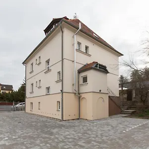 Private Studio By Hosts Apartmán